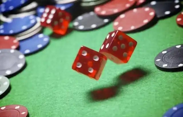 Penggemar sepak bola dan bulu tangkis Indonesia menikmati hiburan digital kyototo dengan cara yang sehat dan bertanggung jawab